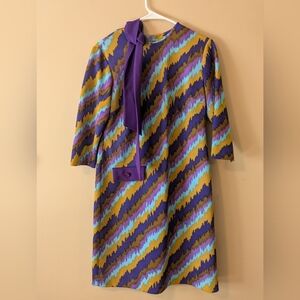 Vintage Zigzag Pattern Dress with Scarf